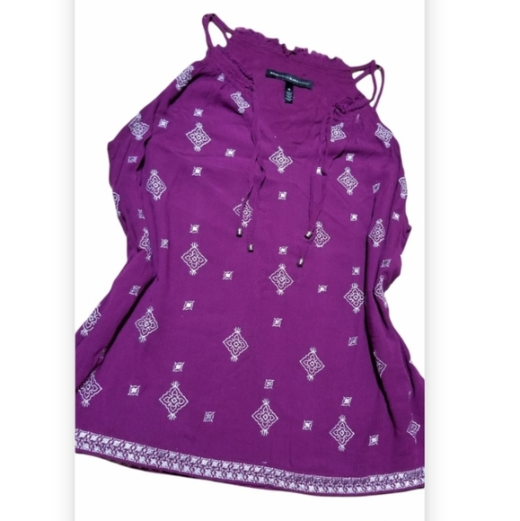 SOLD-WHBM Purple/White Embroidered Top-M - Picture 4 of 7